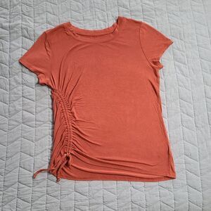 No Boundaries rust tee  